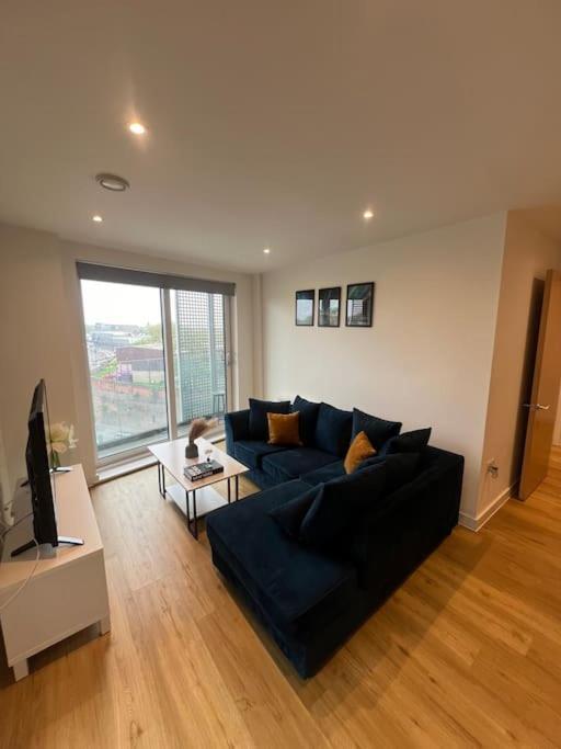 2 Bed Corner Apartment With Gym 맨체스터 외부 사진
